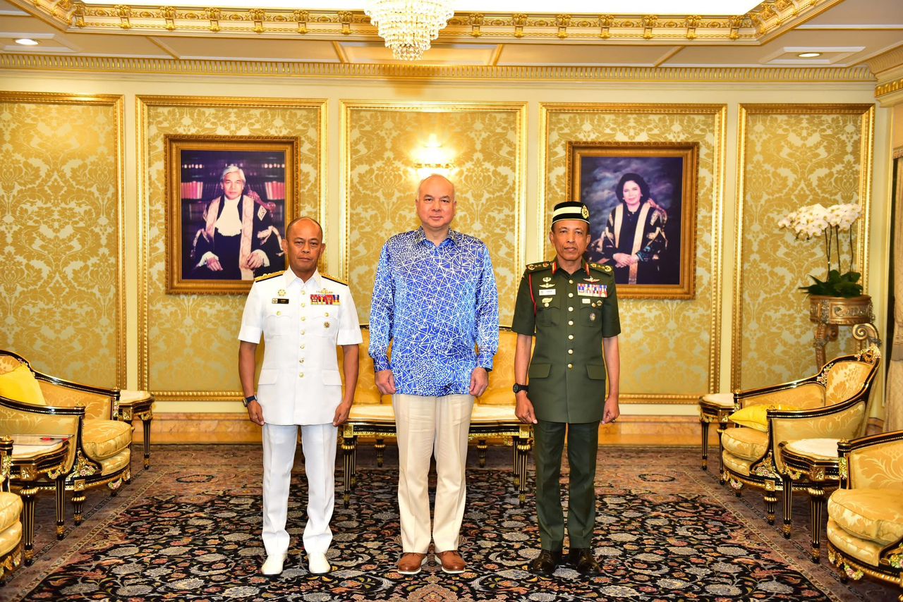 September 18, 2025 – Courtesy Call on Duli Yang Maha Mulia Paduka Seri Sultan Perak Darul Ridzuan, Sultan Nazrin Muizzuddin Shah ibni Almarhum Sultan Azlan Muhibbuddin Shah Al-Maghfur-Lah